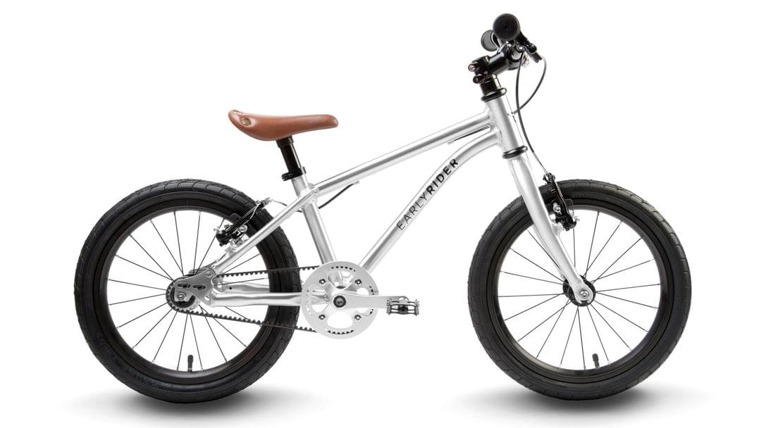 Early Rider Belter 16 childrens pedal bike
