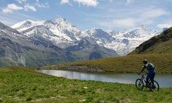 4 Best Places to Mountain Bike in the Alps